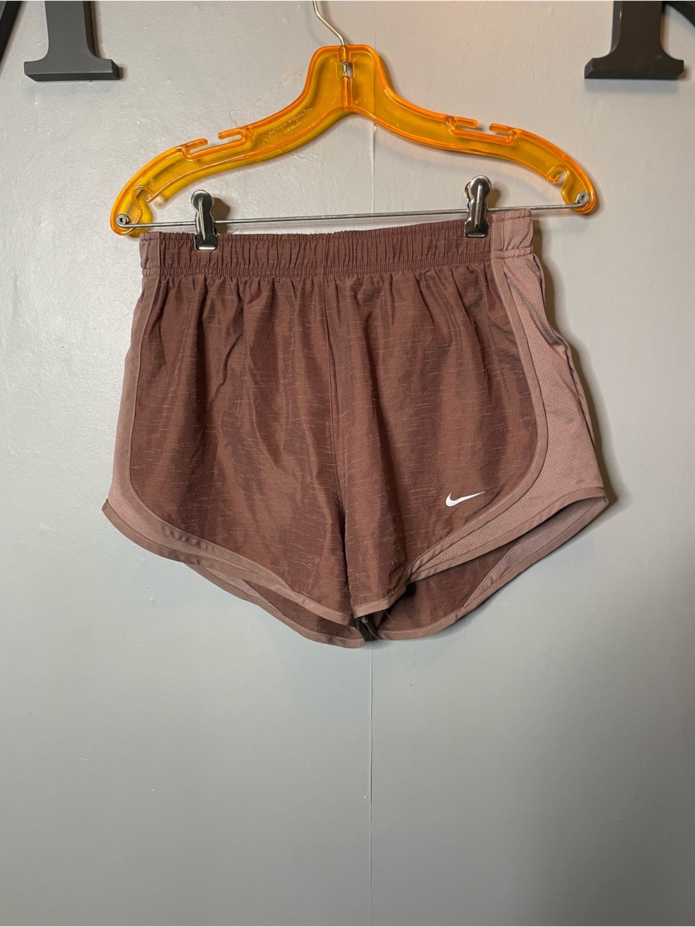 Nike Dri-Fit Women's‎ Burgundy Running Shorts size medium